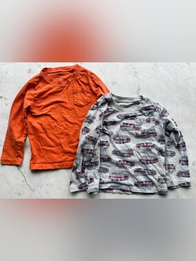 babyGap Set of 2 Long Sleeve Pocket Shirts Orange and High Rise Firetruck Size 3
